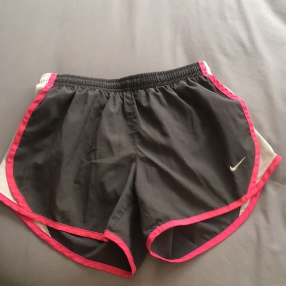 Nike shorts - Picture 1 of 1